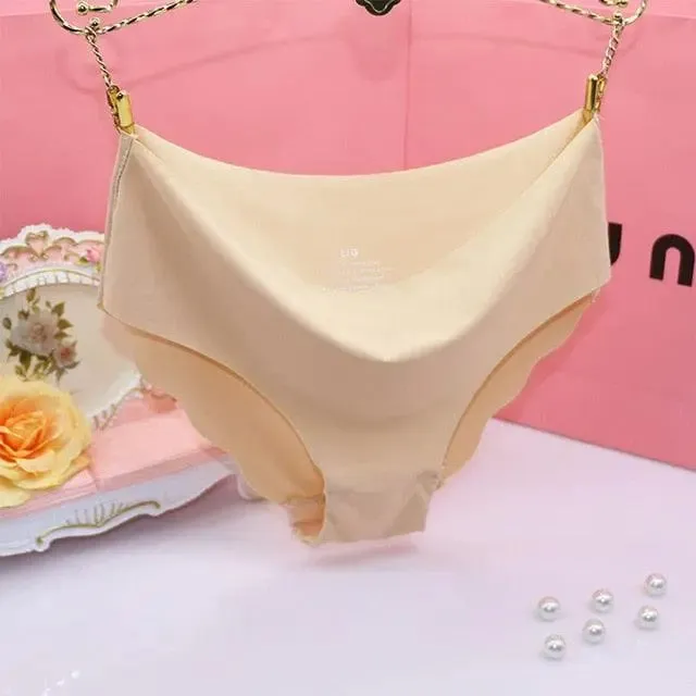 1PC Sexy Seamless Briefs Ultra-thin Traceless Trimming Ruffles Soft Underwear Women's Panties