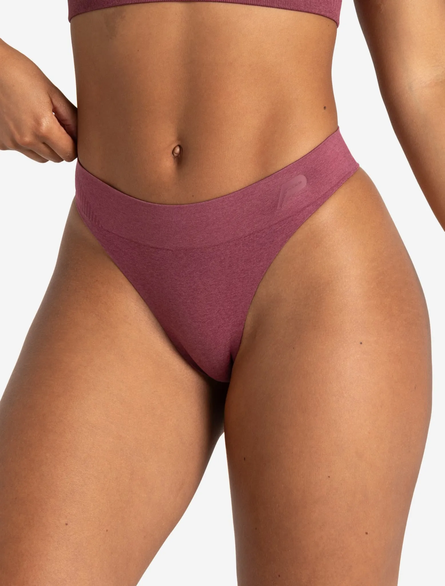 ADAPT 2.0 Seamless Thong - Magenta