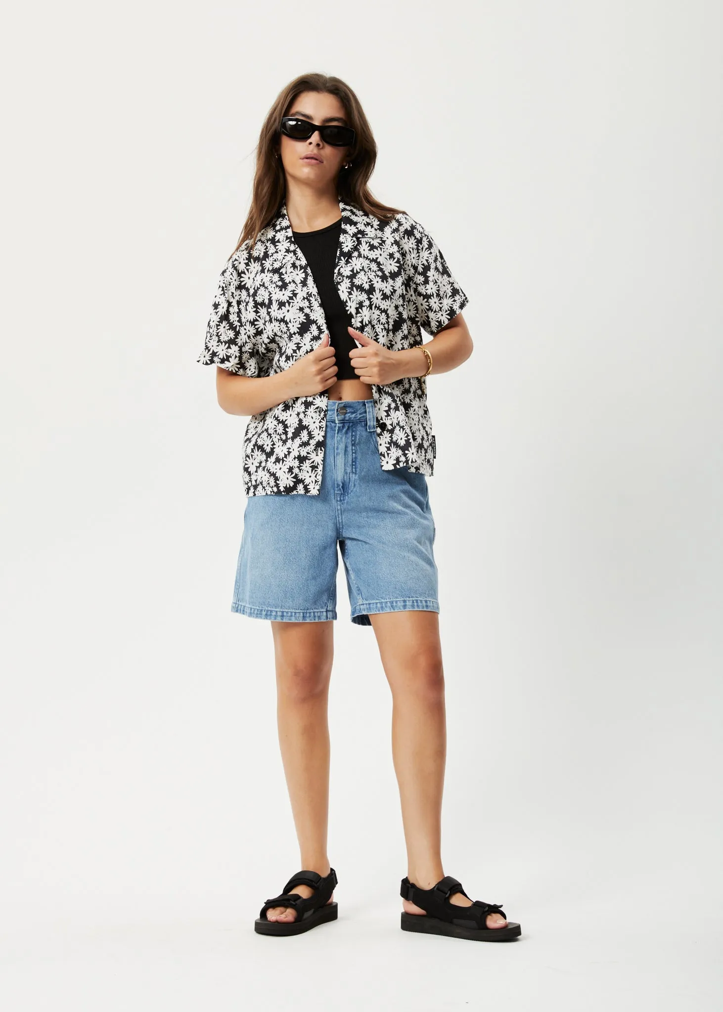 AFENDS Womens Benny - Short Sleeve Shirt - Black Daisy