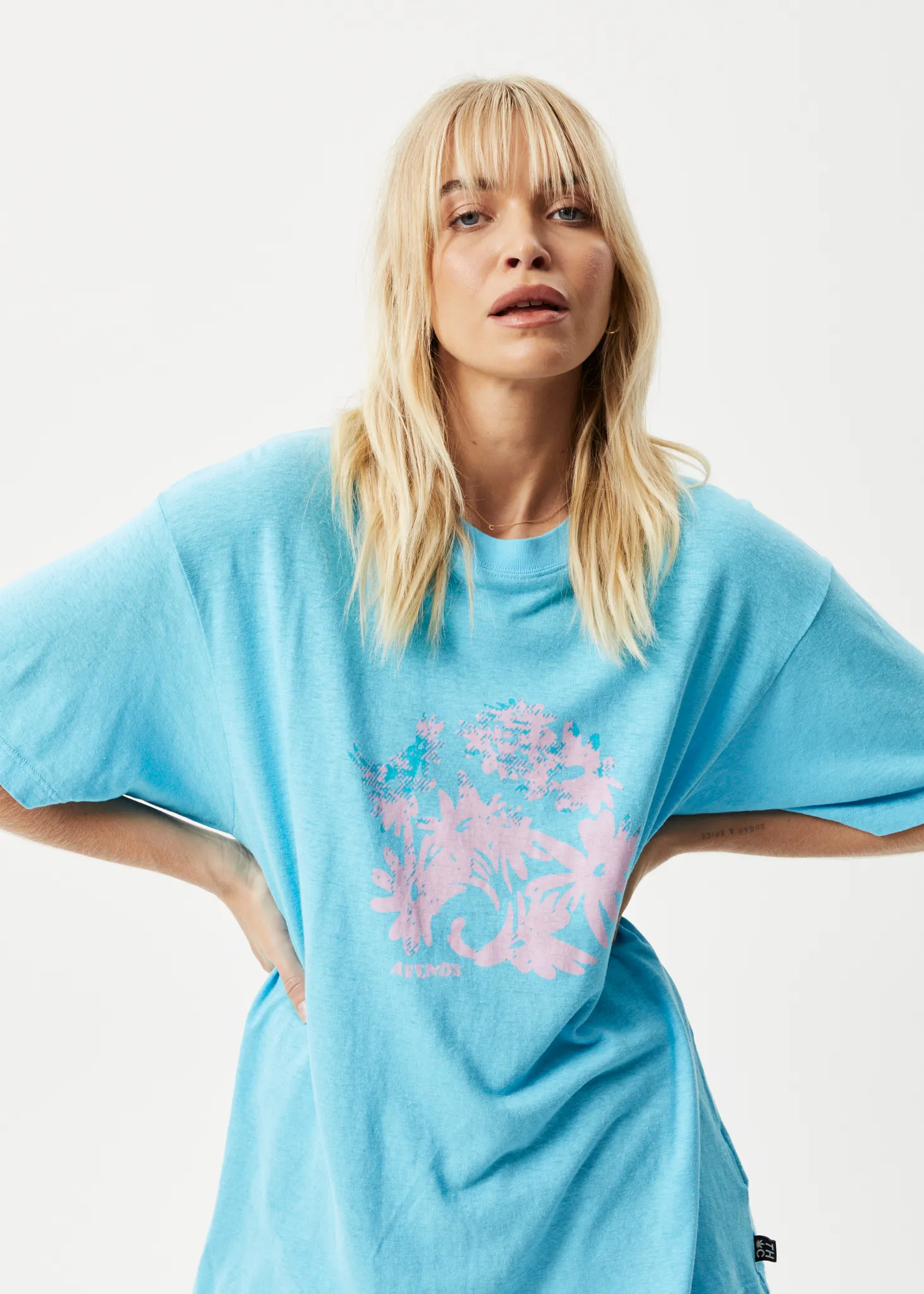 AFENDS Womens Vise Slay - Oversized Graphic T-Shirt - Vivid Blue