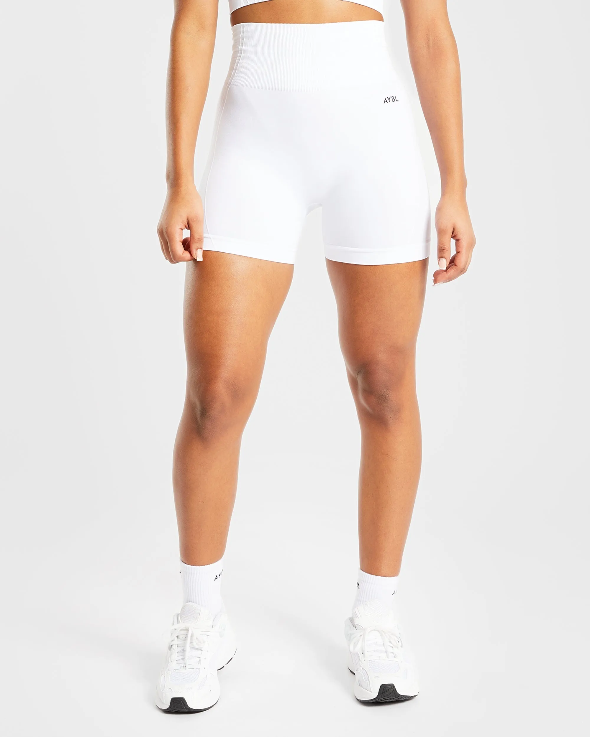 Balance V2 Seamless Shorts - White