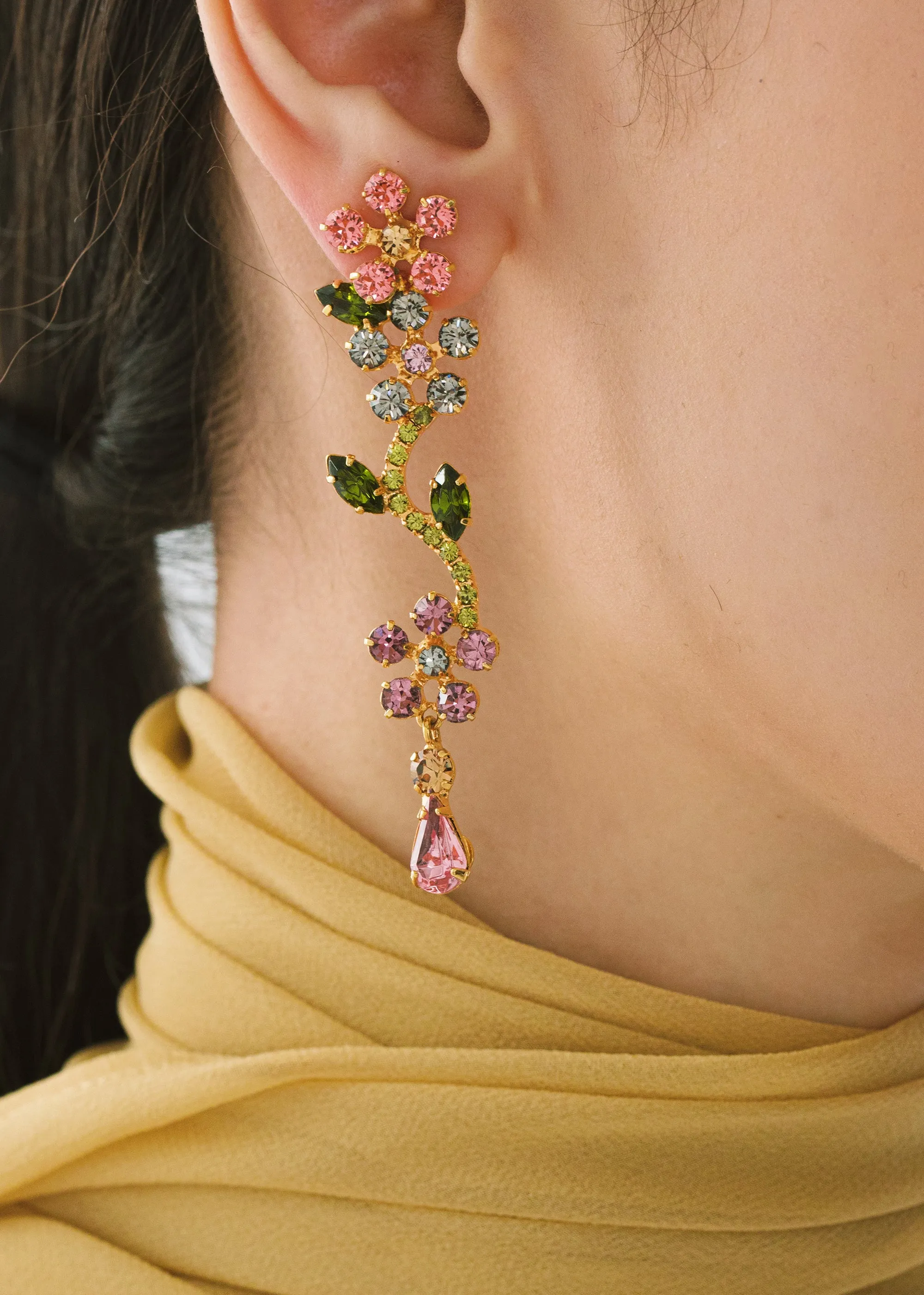 Dania Earrings -- Multi