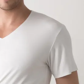 Freeform Bonded Seamless TENCEL™ Modal V-Neck Tee