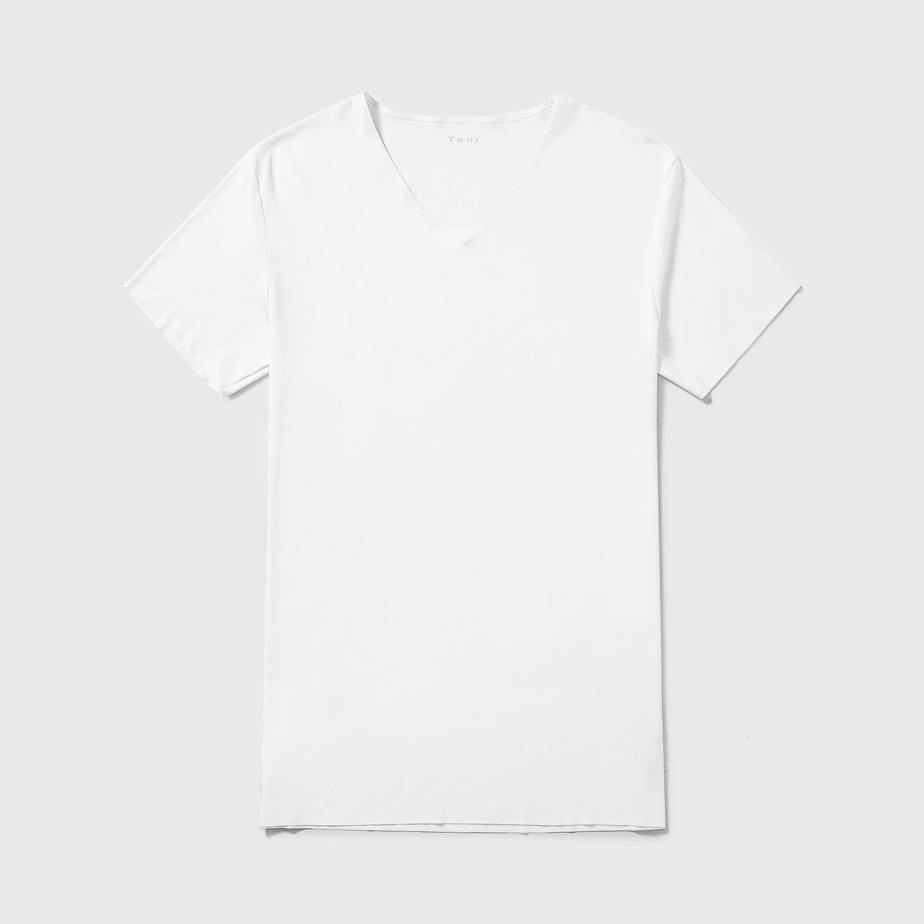 Freeform Bonded Seamless TENCEL™ Modal V-Neck Tee