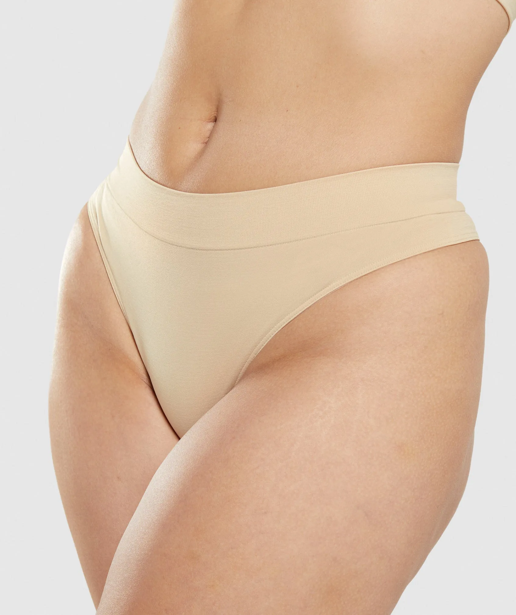 Gymshark Seamless High Rise Thong - Fawn Light Brown