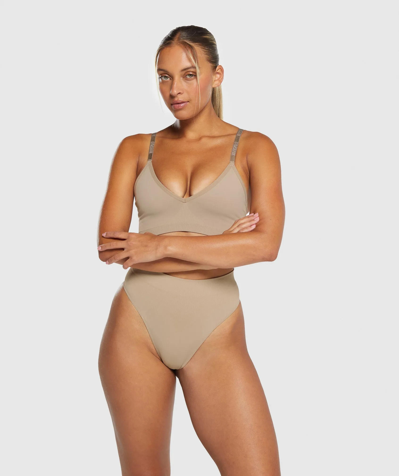 Gymshark Seamless High Waisted Thong - Cement Brown