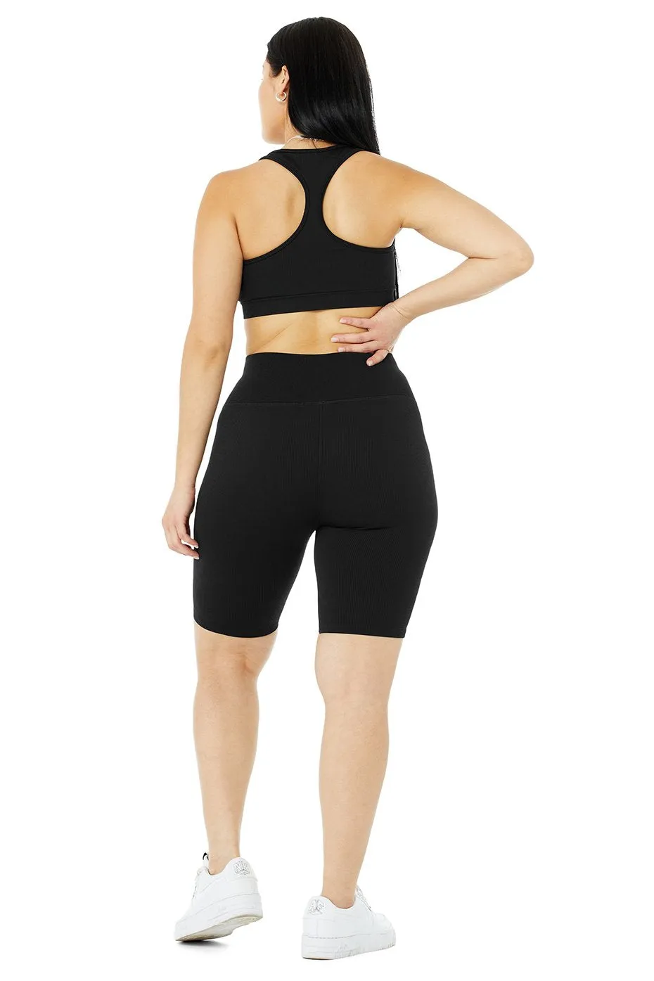 Seamless Ribbed Bra & 7" Seamless High-Waist Ribbed Biker Short Set