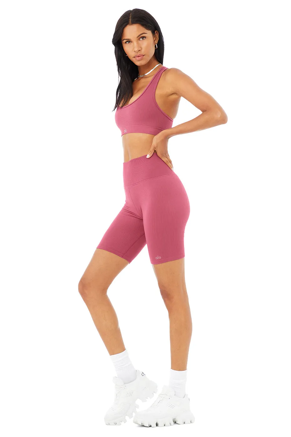 Seamless Ribbed Bra & 7" Seamless High-Waist Ribbed Biker Short Set