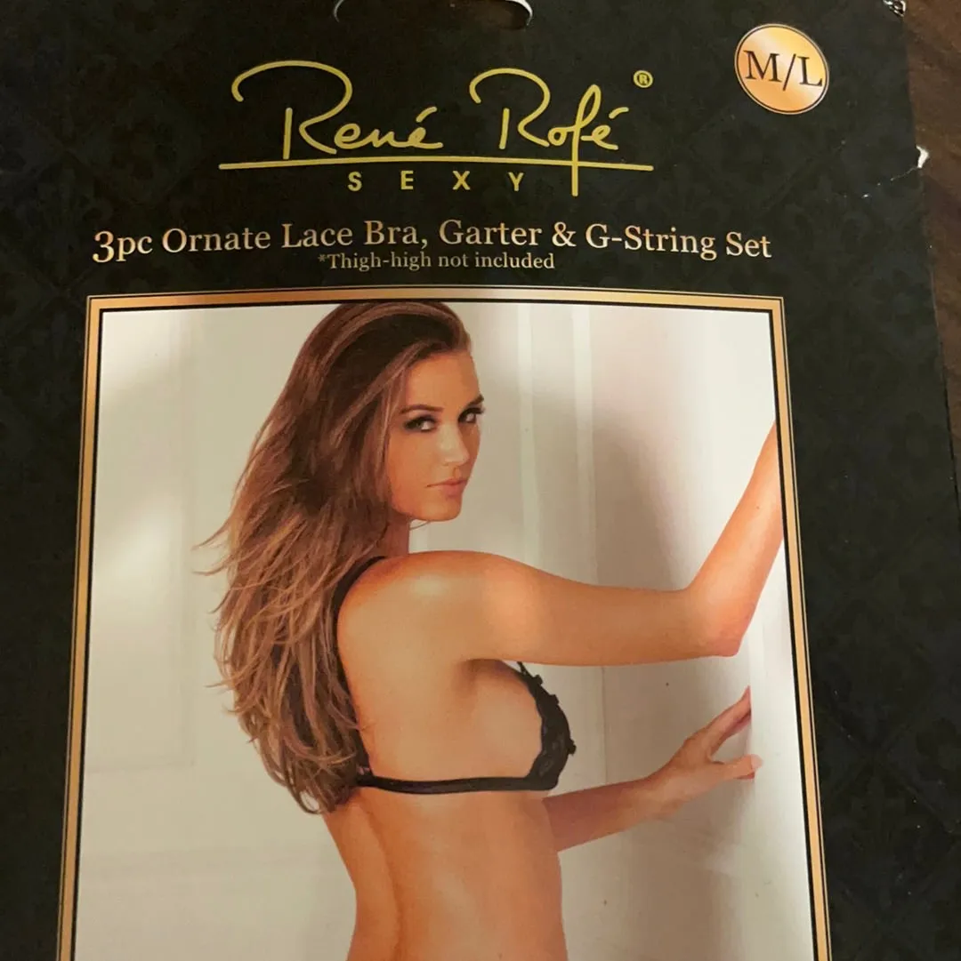 Womens Medium/Large Rene Rofe’ 2pc Black Lace Bra & Garter NWT